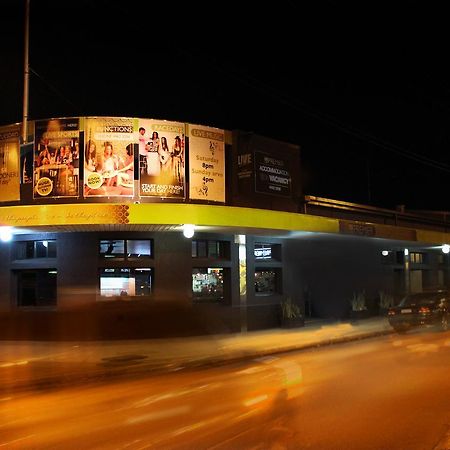 The Premier Hotel Broadmeadow Newcastle Exterior photo